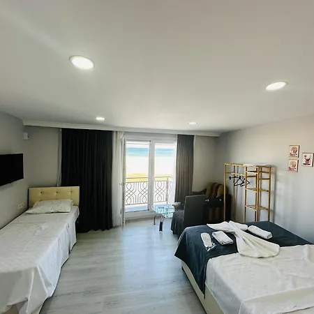 Holiday Beach Hotel