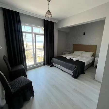 Holiday Beach Hotel Hotel