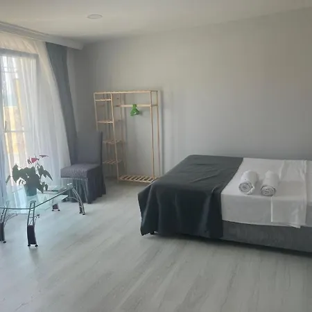 Holiday Beach Hotel Arnavutkoy