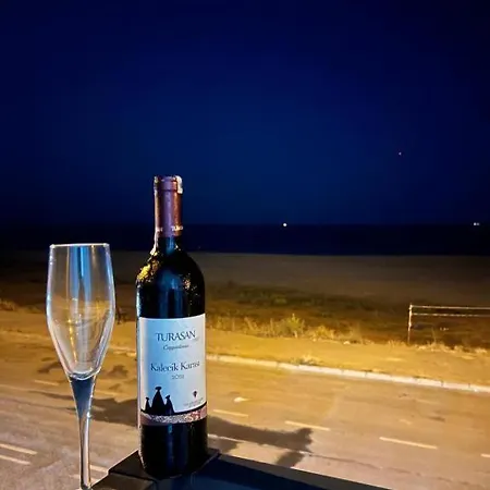 Holiday Beach Hotel * Arnavutkoy