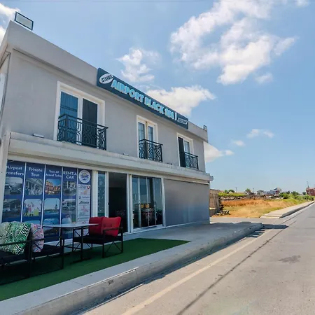 Holiday Beach Hotel Hotel *